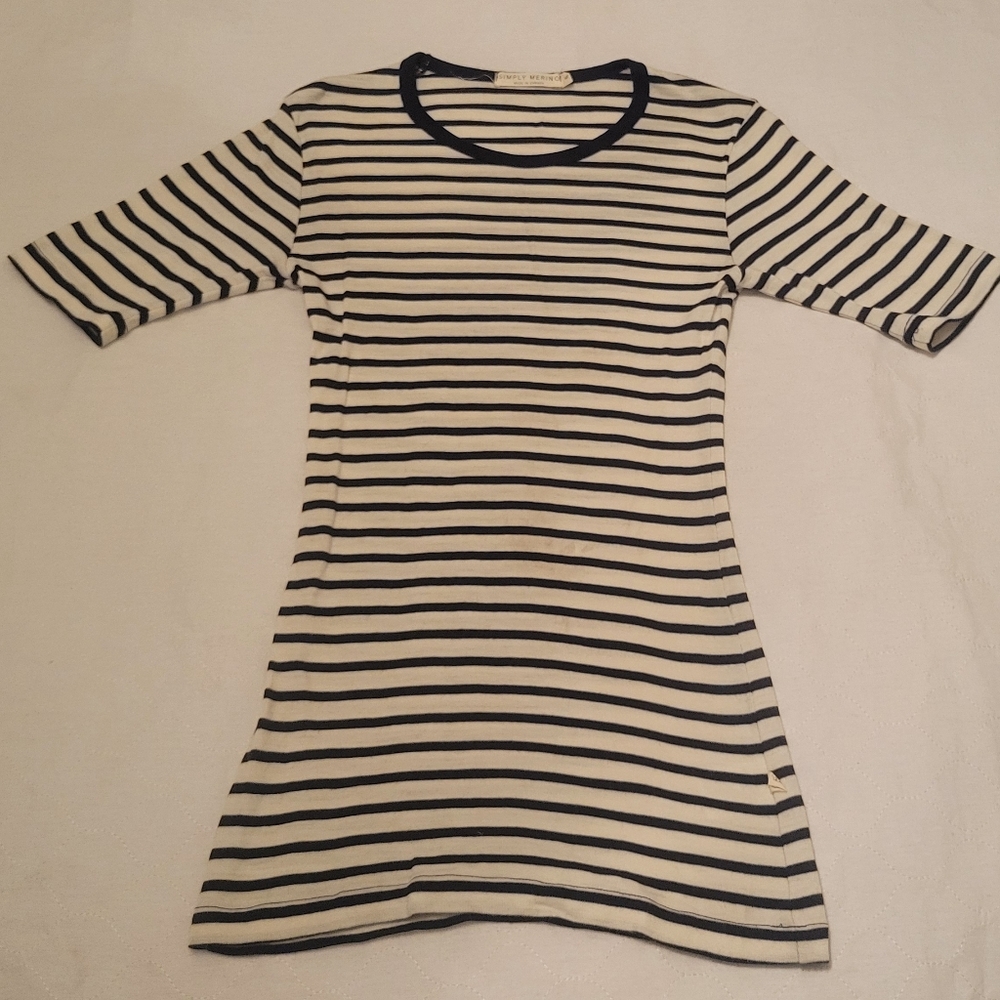 Simply merino slim fit tee size large